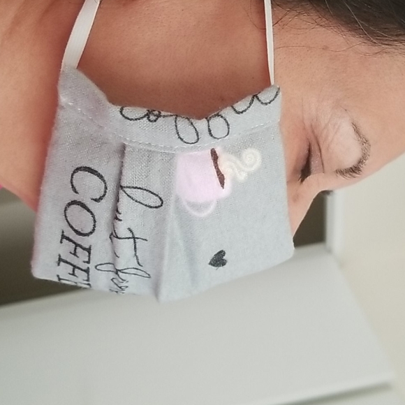 Beautiful Face Mask - Picture 7 of 7